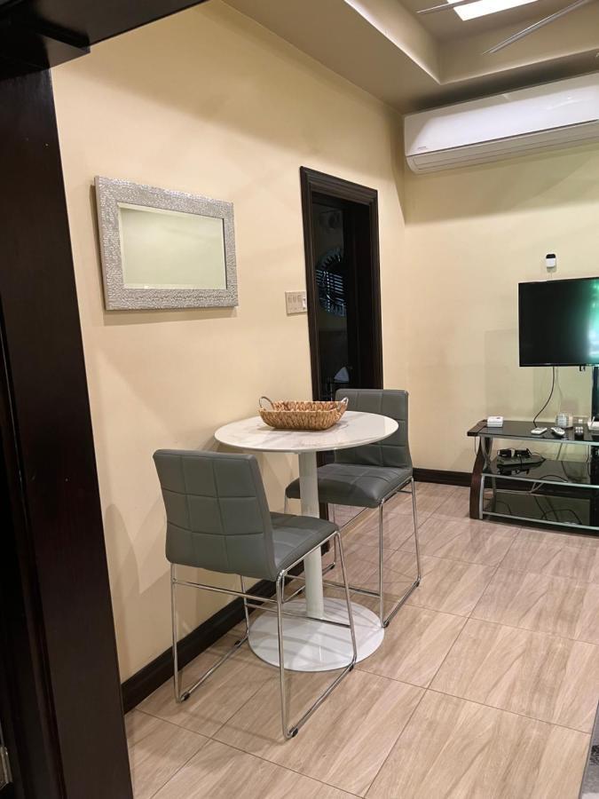 Kingston Oasis One Bedroom Εξωτερικό φωτογραφία