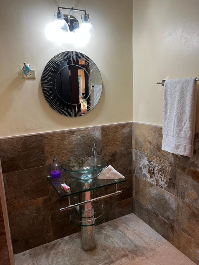 Kingston Oasis One Bedroom Εξωτερικό φωτογραφία
